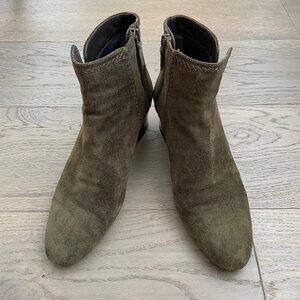 Aquatalia Block Heel Almond Toe Suede Leather Boots Side Zip Olive Green Sz 9